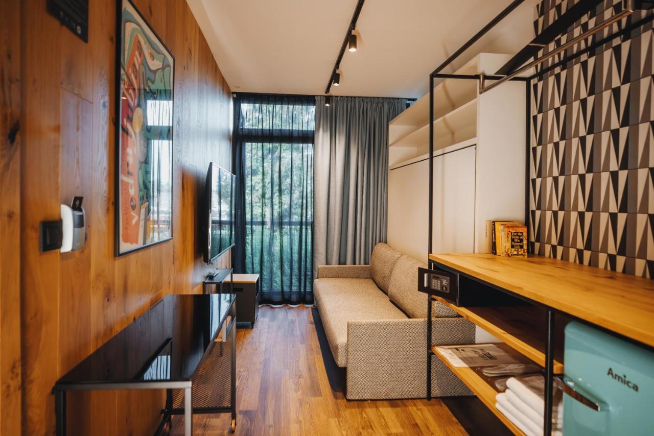 City Glamping By One66 Hotel ลูบลิยานา ภายนอก รูปภาพ