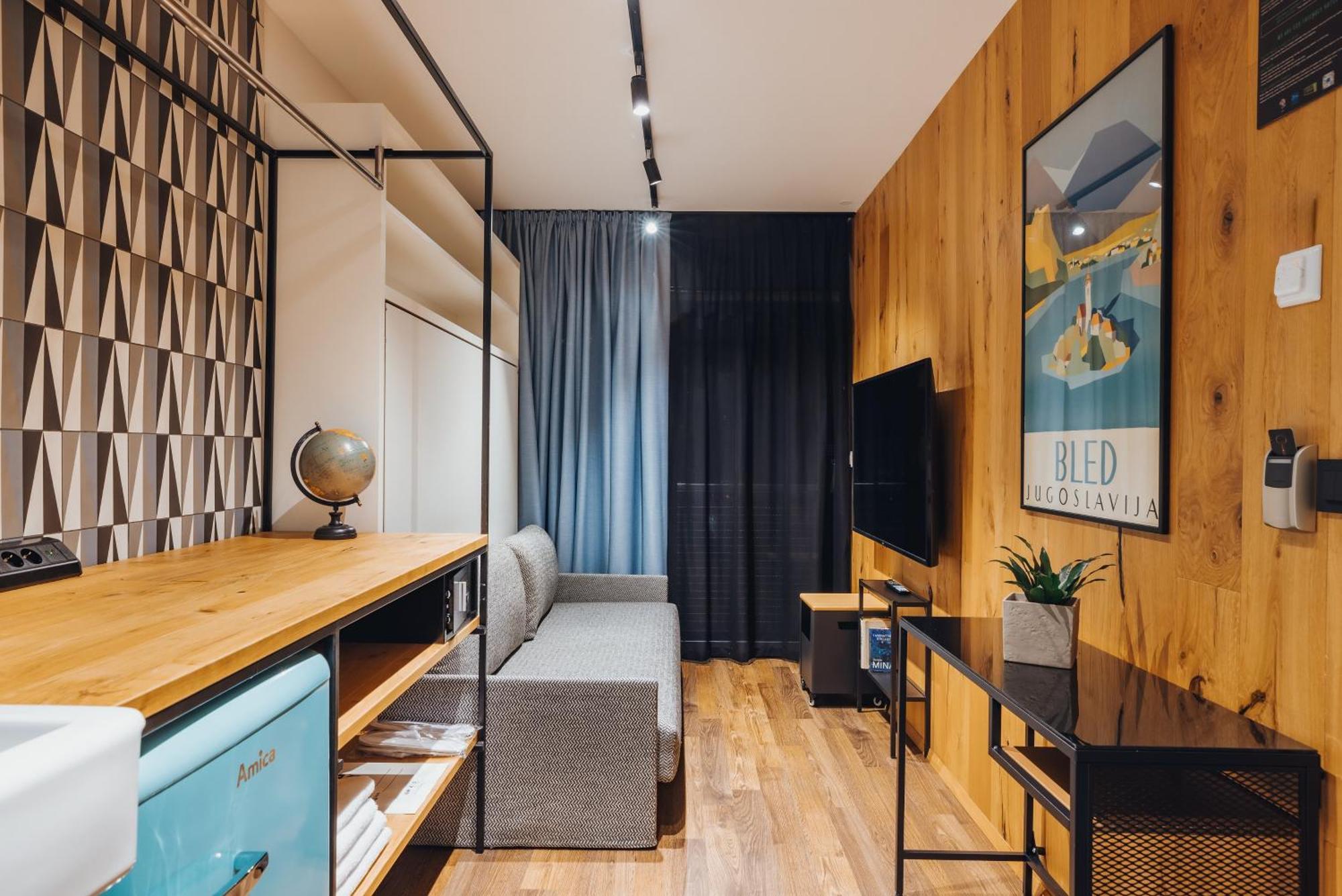 City Glamping By One66 Hotel ลูบลิยานา ภายนอก รูปภาพ